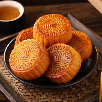 减肥解馋小零食低脂低卡低负担0反式脂肪酸无糖无添加剂糖人专用主食代餐蛋黄酥65克中秋月饼传统糕点全家福礼盒装网红爆款食品