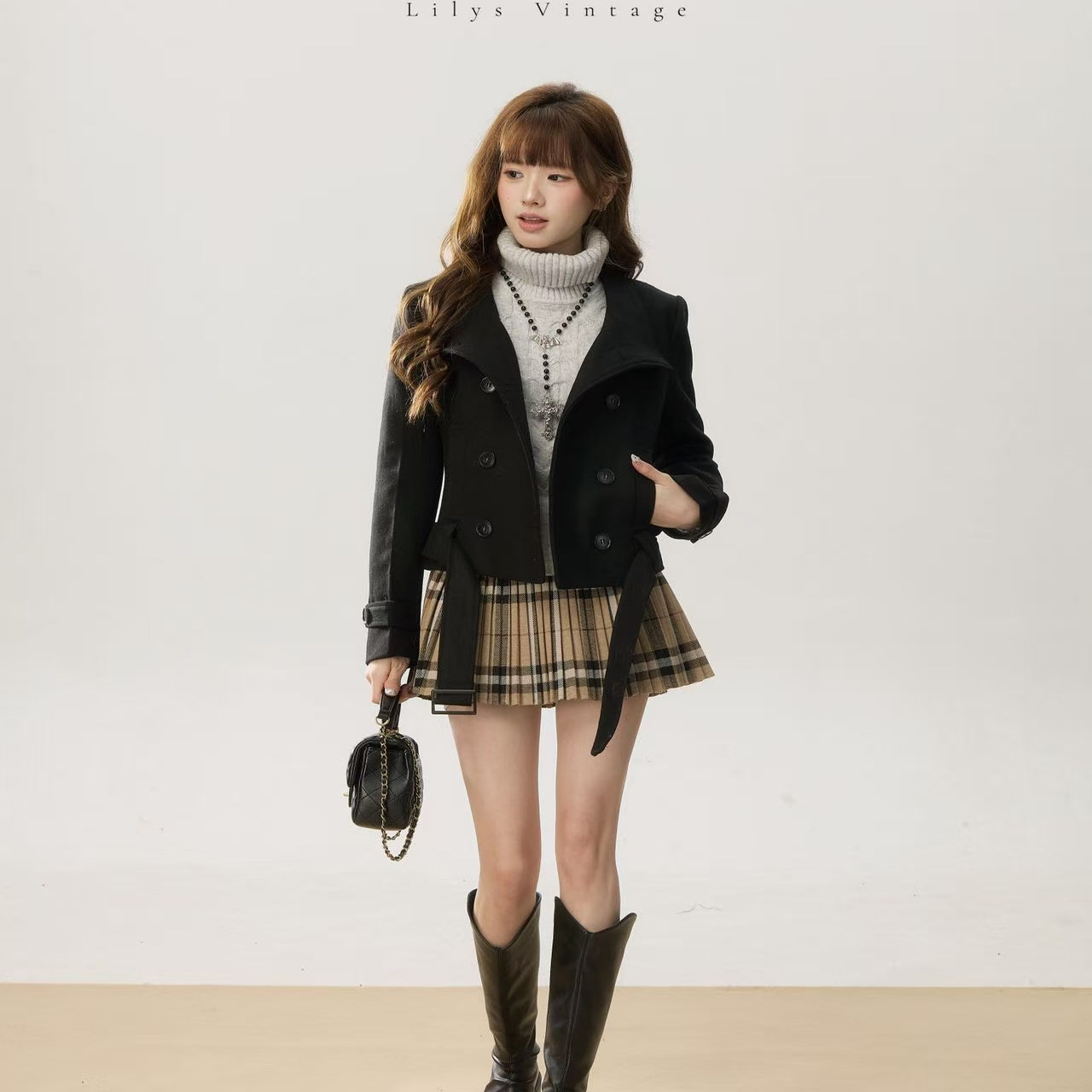 【现货秒发】莉莉丝 赛级白女羊毛大衣外套显瘦百搭时尚秋冬,女装/女士精品,时尚套装,淘宝优惠券,粉丝福利购,淘宝优惠卷