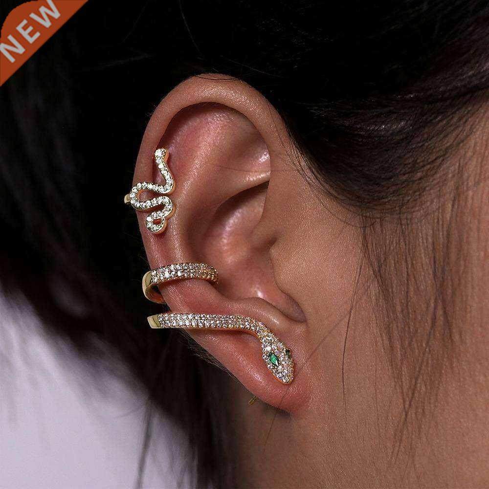 Artilady 2pcs set clip on earrings ear cuffs for women gold