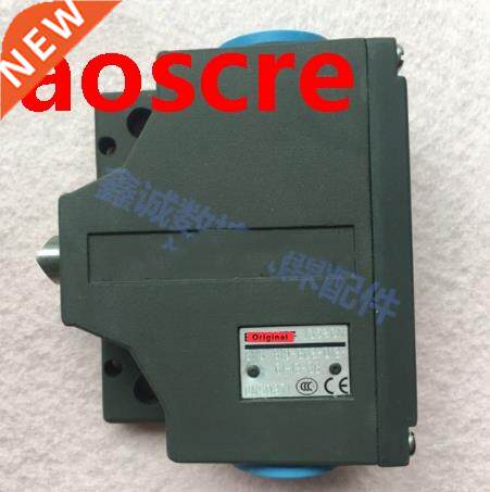 819-B02-D12-61-12-3B / 819-B03-D12-61-12-3B Limit Switch Tr