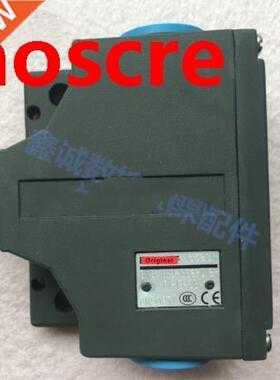 819-B02-D12-61-12-3B / 819-B03-D12-61-12-3B Limit Switch Tr