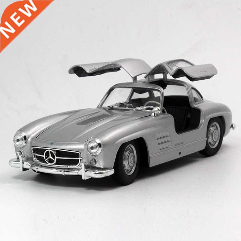 Welly 1:24 Mercedes 300SL classic car alloy car model Diecas