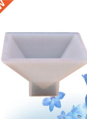 Decorating Dessert  for Fondant Mold Pyramid Shape