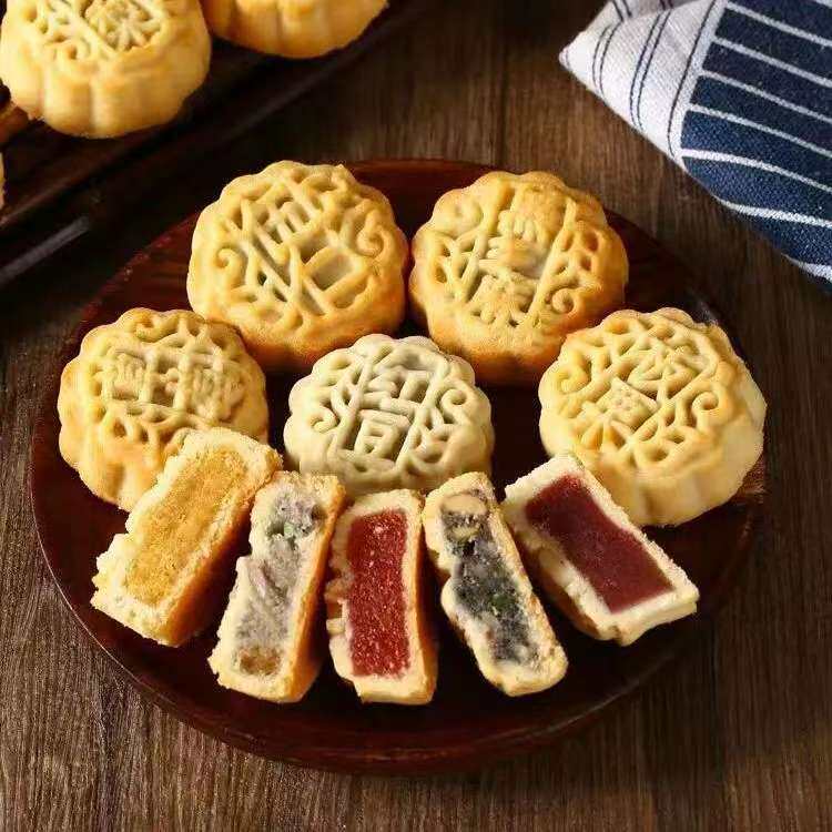 蛋黄水果迷你小月饼广式五仁多口味小月饼