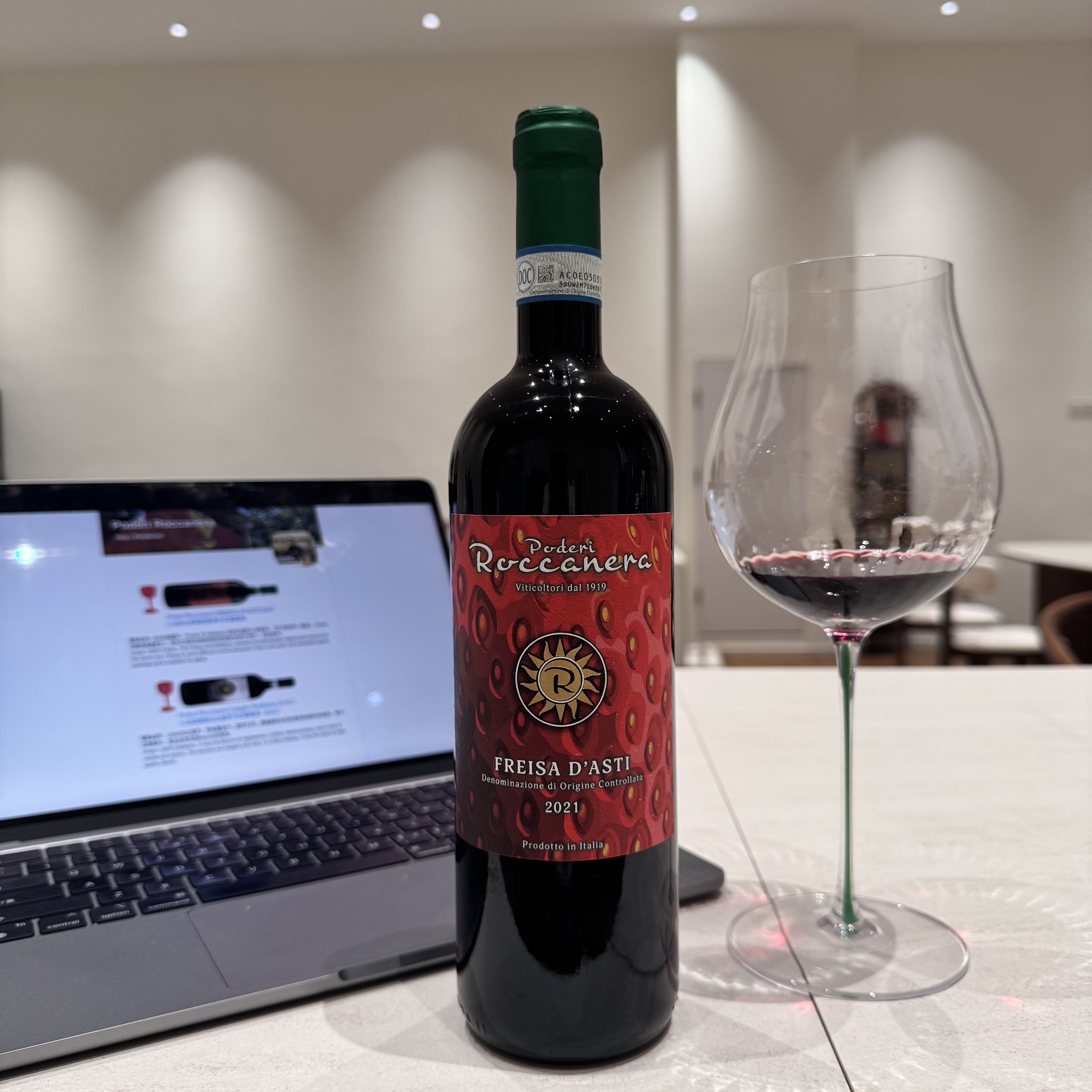 意大利阿斯蒂干红葡萄酒