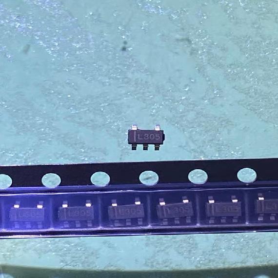 SPX3819M5-L-3-3 SOT23-5 EXAR全新 进口原装  大量现货秒发