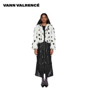 VANN VALRENCE原创设计秋冬季波点高领环保皮草短款保暖外套上衣