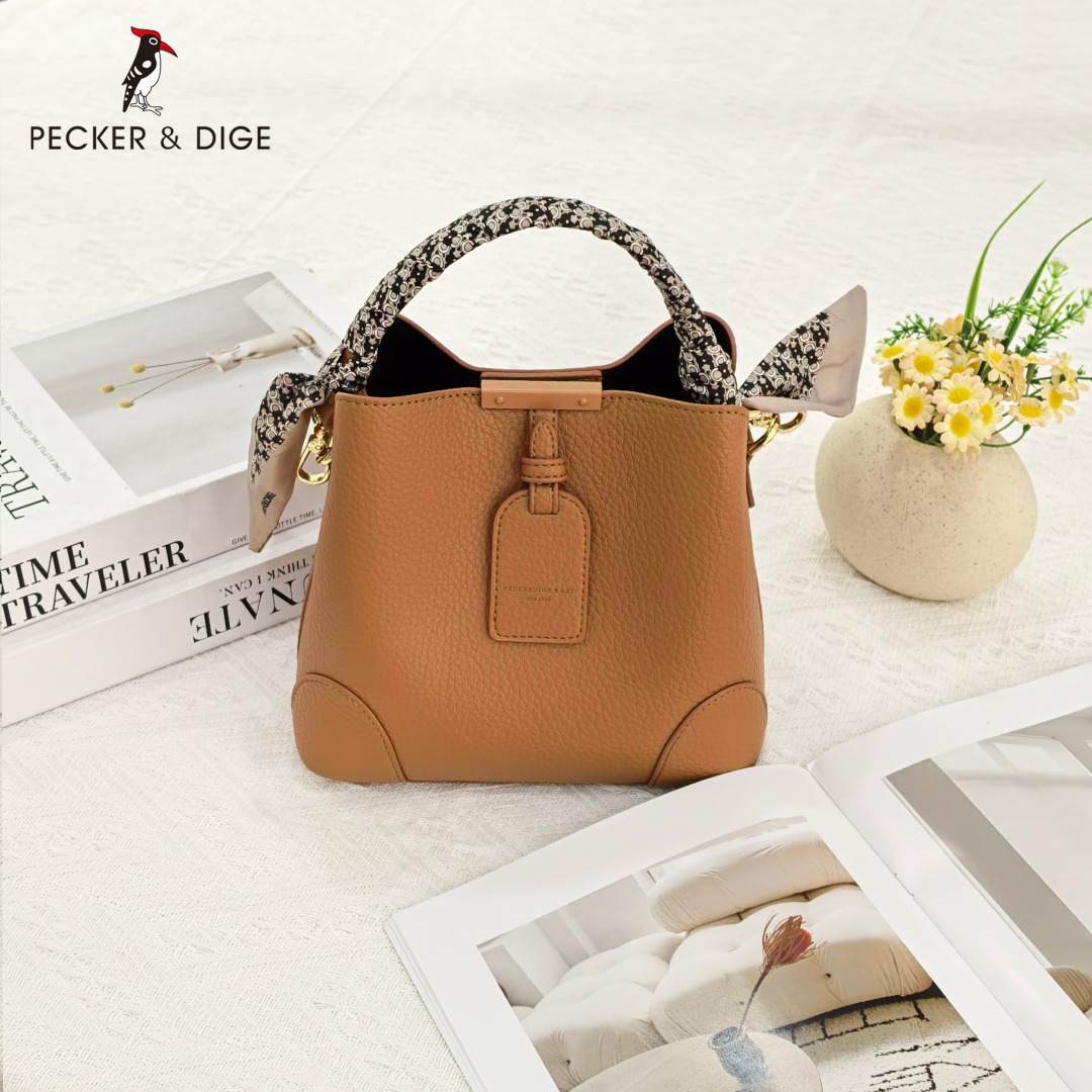 啄木鸟正品女包商场同款水桶包