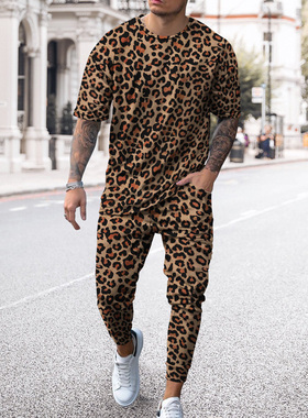 Leopard print T-shirt trouser set个性潮男豹纹短袖T恤长裤套装