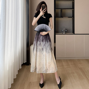 高级休闲套装女2024夏季新款国潮风立领盘扣T恤渐变色长裙两件套