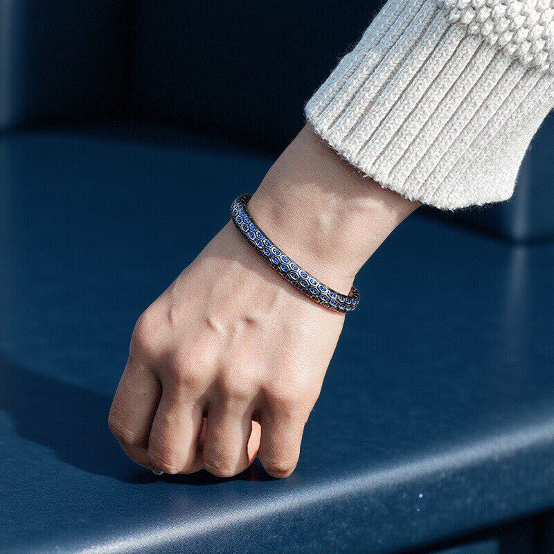 锆石蛇形手镯高颜值蛇纹男小众镯子百搭黑色手环复古男女情侣闭口