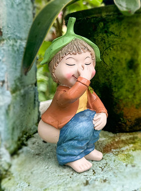 拉臭臭小男孩公仔家居阳台趣味摆件花盆电视柜橱窗茶几有趣装饰品