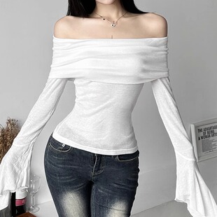 Solid-color fitted one-shoulder T-shirt纯色修身一字领性感T恤