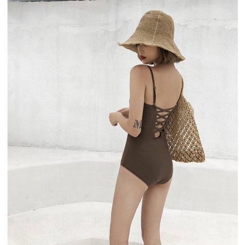 韩国ins泳衣女2020新款复古性感连体比基尼小胸聚拢遮肚显瘦泳装