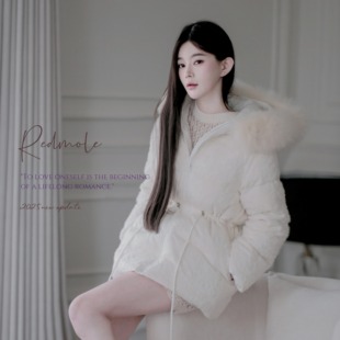 Redmole【悠然暖暖】绒感蕾丝｜蓬松狐狸毛｜95鸭绒｜收腰羽绒服