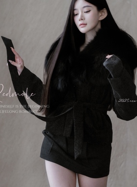 Redmole【狐绒闪闪】95鸭绒｜定制闪光面料｜超大狐狸毛领羽绒服