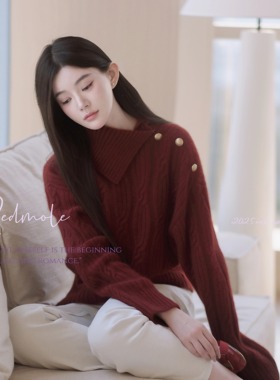 Redmole【鎏金丝燕】羊绒混纺｜重工鎏金扣｜不规则设计毛衣