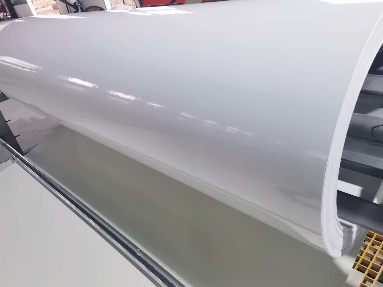 玻璃钢蒙皮房车面板防腐蚀白色胶衣平板房车方舱玻璃钢蒙皮面板