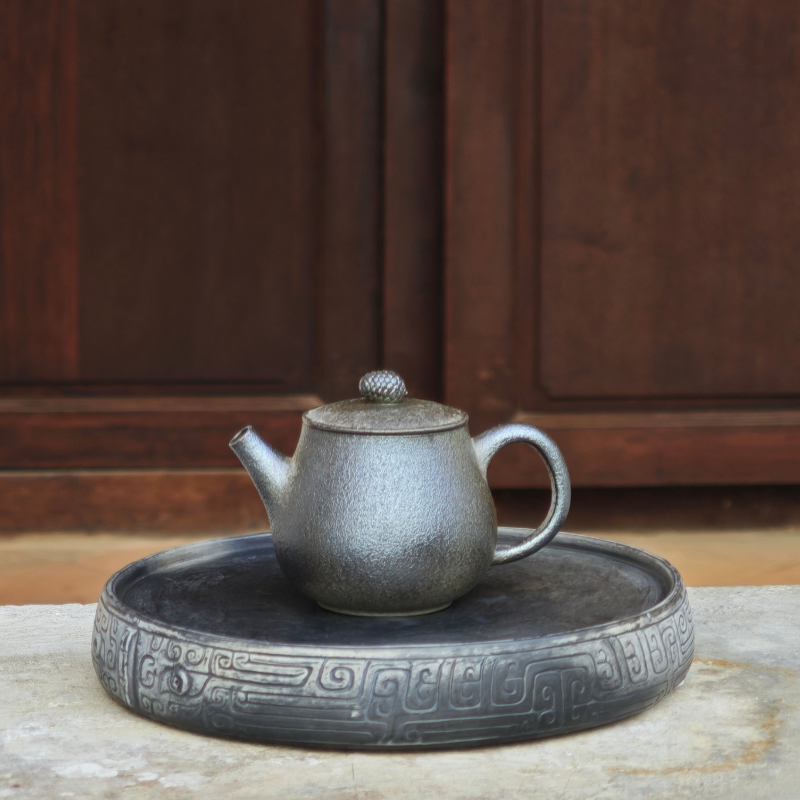 柴烧捡漏坭兴陶薄胎仿生松果茶壶
