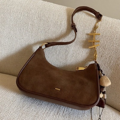 南风Chio2nd磨砂枫色香榭腋下包