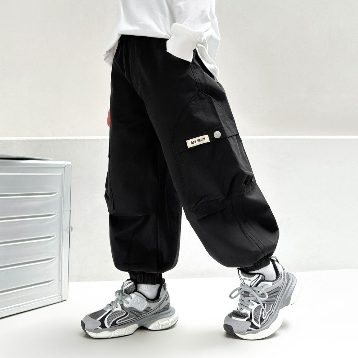 男童休闲长裤2025秋冬季新款宝宝帅气工装裤韩版简约裤子时尚束脚