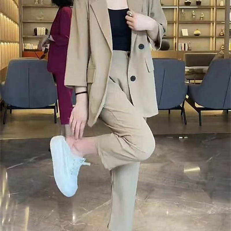 韩式夏季女士高级西装外套时尚优雅后开衩休闲短袖套装闺蜜套装