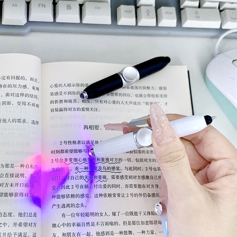 创意指尖陀螺笔多功能发光炫彩转转笔可书写学生减压圆珠笔LED灯