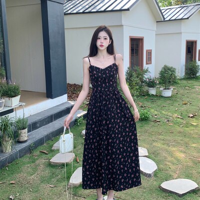 大码法式碎花吊带连衣裙女装夏季胖MM显瘦遮肉裙子荷叶边开衫套装