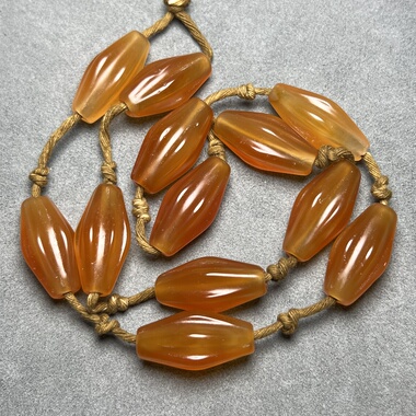 高古老红黄玛瑙长瓜棱珠玛瑙手链天然西周老型管珠手串佛珠配饰