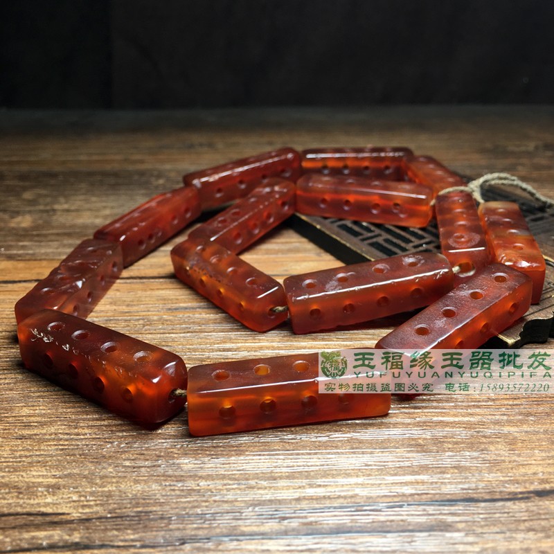 手工雕刻红玛瑙风化橘皮纹包浆老玛瑙路路通方棱管配饰多棱老珠子