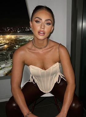 Fish bones are sexy, slimming and flattering鱼骨性感修身裹胸