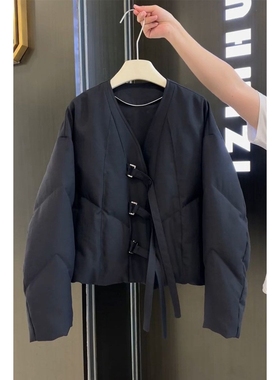 欧货洋气黑色V领羽绒棉外套女2025年冬装新款小个子宽松保暖棉服