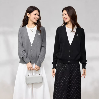 GRASS SPACE设计感假两件V领毛衣女春季老钱风拼接高级感打底上衣