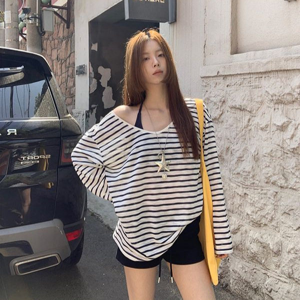 防晒罩衫女夏日ootd穿搭2025新款长袖T恤女宽松条纹斜肩上衣批发