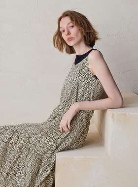 【自在包容】MSLAN春夏法式老钱风印花吊带裙MFBE4126