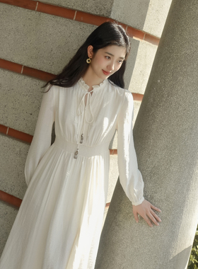 MSLAN法式复古 26春知识分子立领荷叶边中长裙收腰连衣裙MFDT145