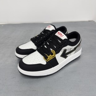 男板鞋2026新款巨好看小众平底男青年休闲日常百搭软底男板鞋