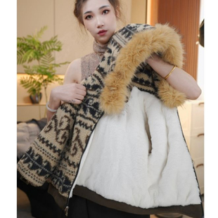 儿童时尚 新款 冬季 加绒加厚休闲费尔岛连帽大毛领外套HCE351