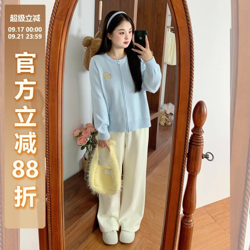 辣条大码女装 双头拉链韩系早秋穿搭圆领刺绣针织百搭毛衣开衫女