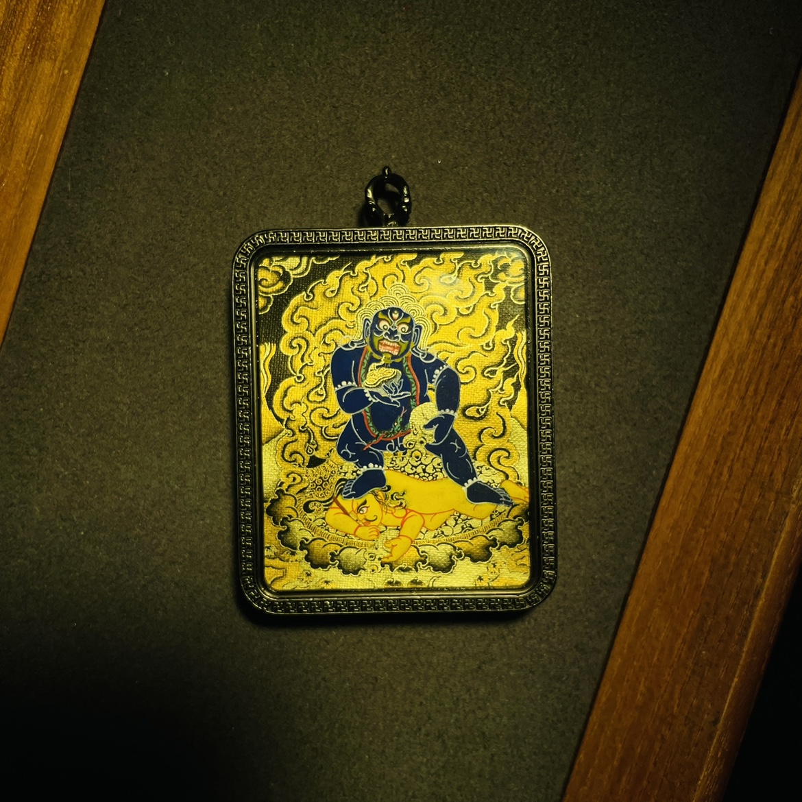 精品黑金唐卡系列黄财神f热贡纯圣域吊坠天然矿物颜料制作百搭经