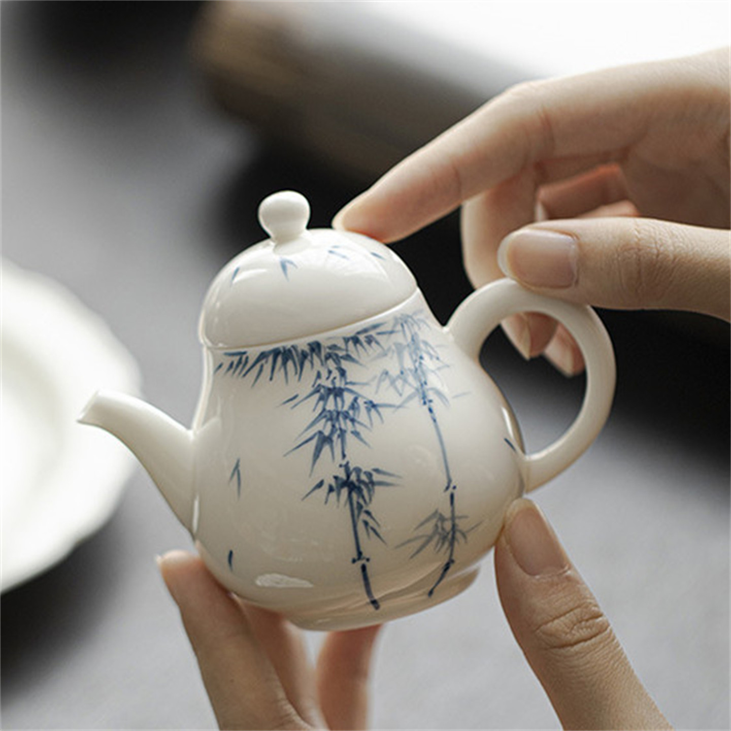尚品阁丨手绘竹子茶壶泡茶家用功夫茶具釉下彩陶瓷秋水壶球孔过滤