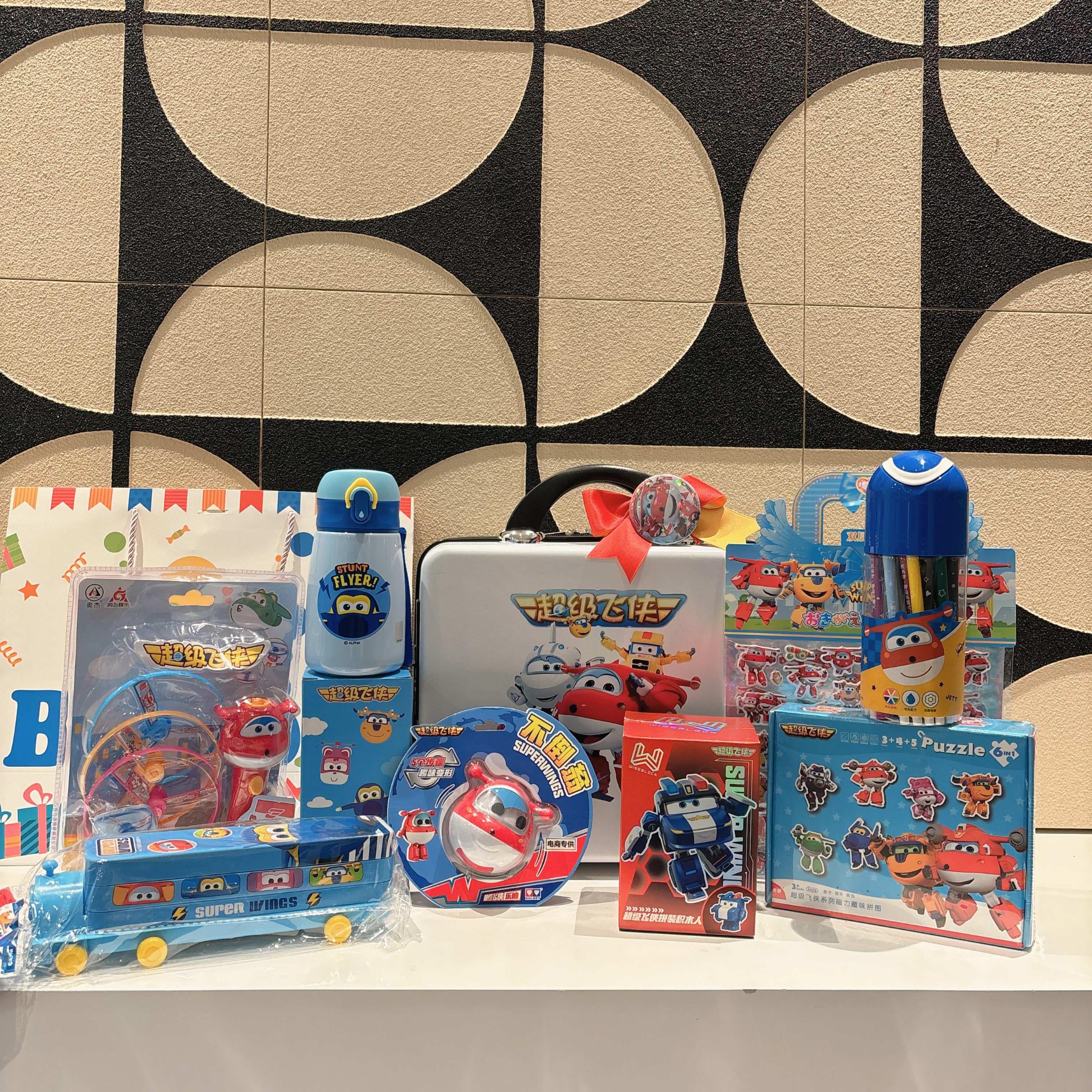 超级飞侠生日主题伴手礼儿童节礼品开学礼品小学生礼幼儿园礼品