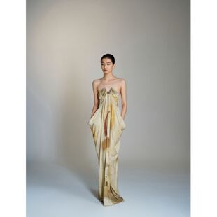 CASTING｜YANGKEHAN 26SS 三星伴月双兜吊带连衣裙