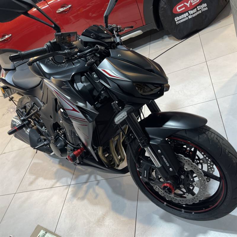 适用川崎Z1000 R ZX6RZX10R Z650 Z900 NINJA650改装防摔胶防摔球