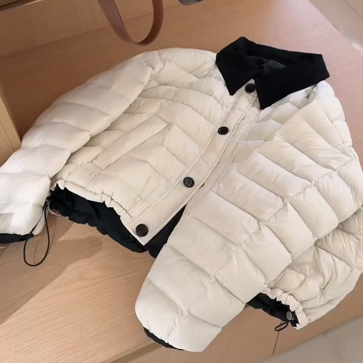 JewelHana90白鸭绒两面穿灯芯绒拼接翻领可调节抽绳排骨羽绒服女