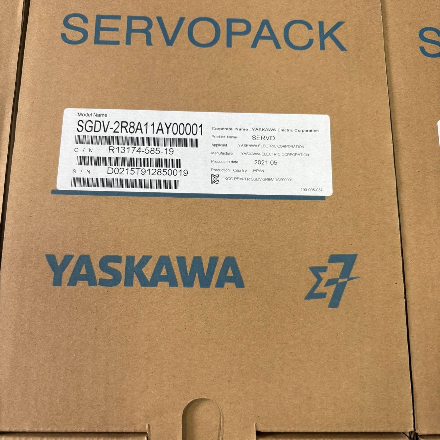 安川YASKAWA伺服驱动器SGDV议价 也可为维修！！