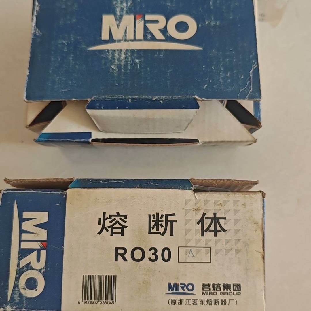 茗熔熔断体 RO30A  500V议价 也可为维修!!