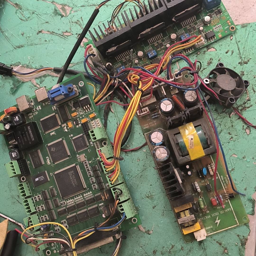 leetro点胶机控制卡 MPC6536议价 也可为维修！！