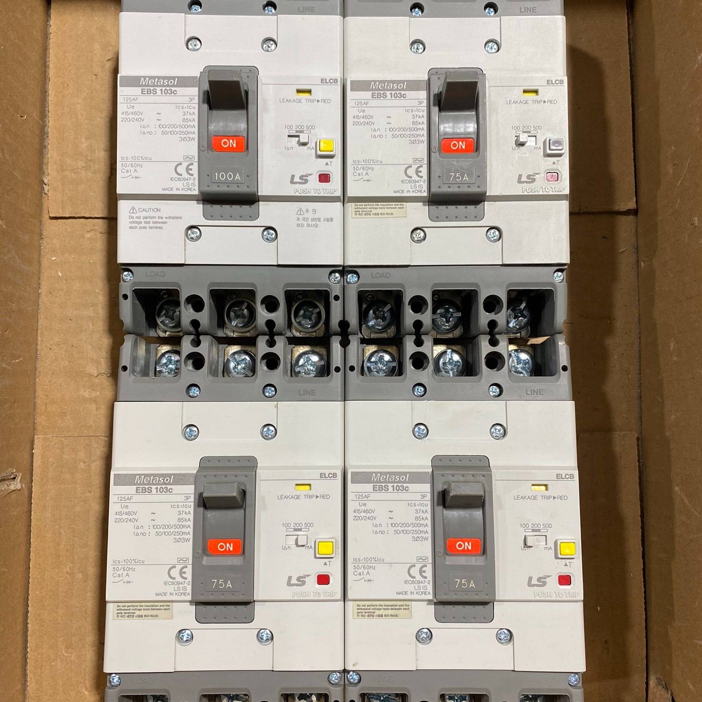 LS产电EBS103c 3P75A 100A漏电议价 也可为维修！！
