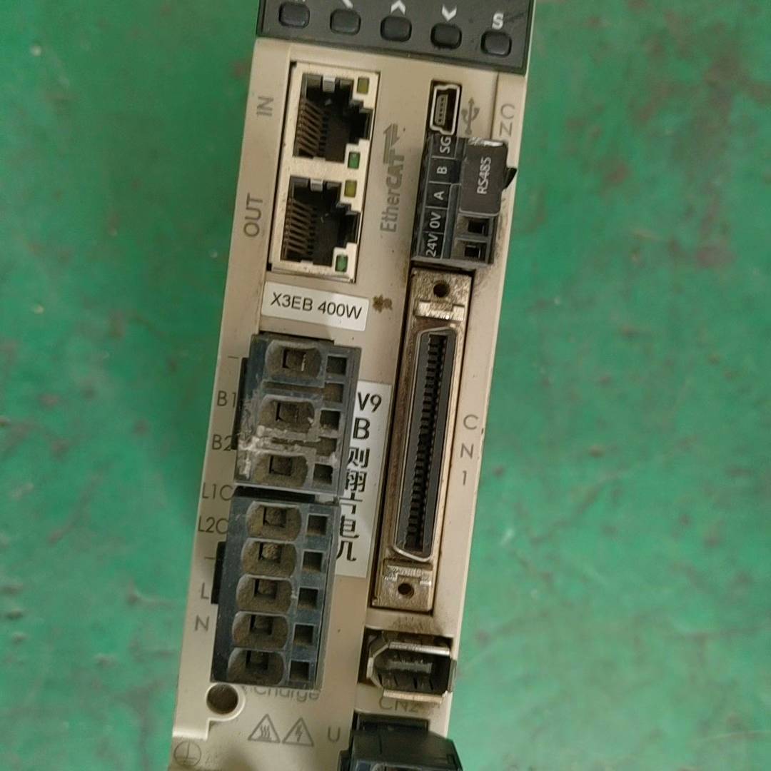 禾川驱动器SY-X3EB04A-A2-XD0议价 也可为维修！！